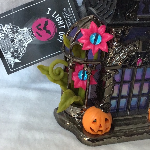 NEW- Bath & Body Works Halloween Wallflower - Picture 2 of 11